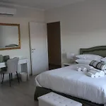 New Green Hill Apartment