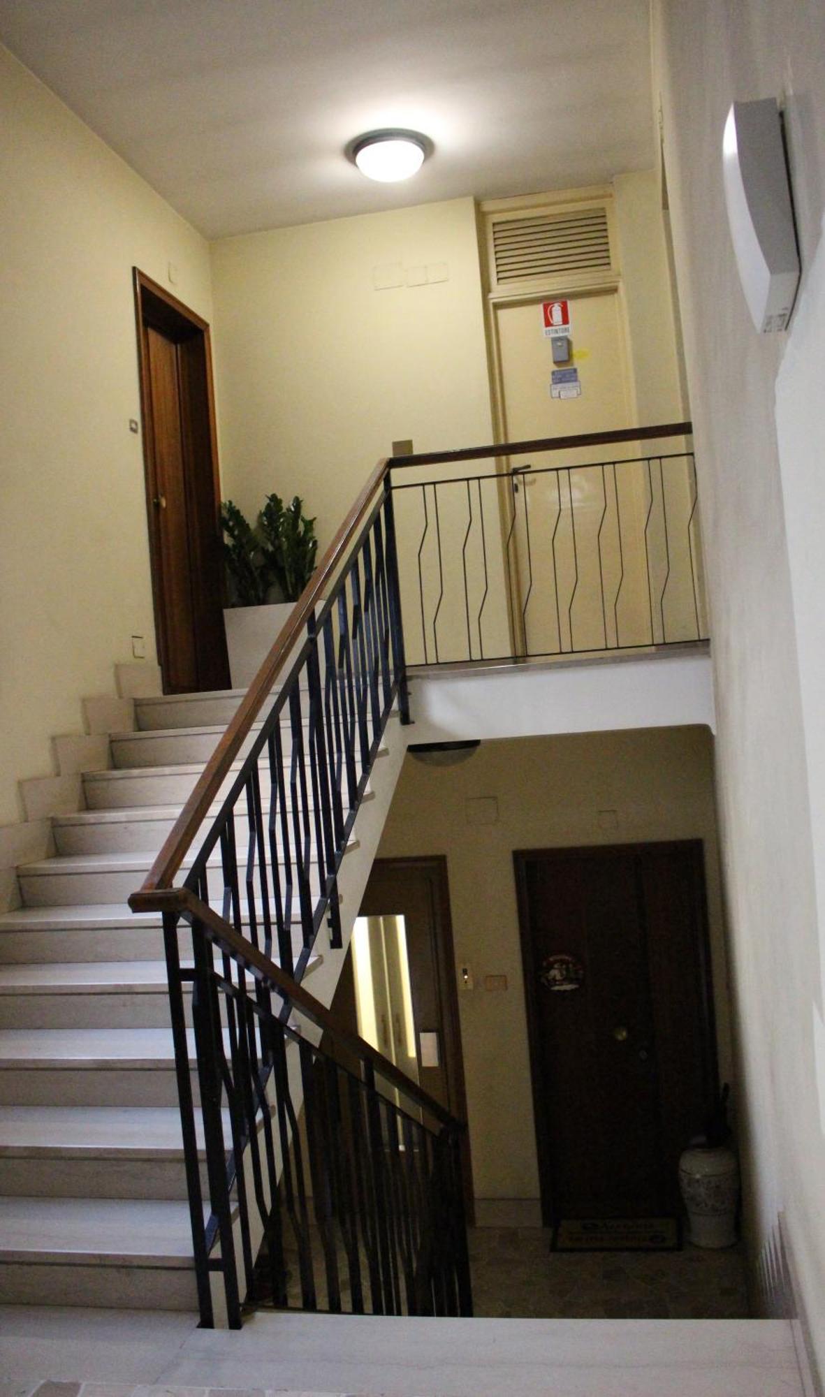 New Hill Apartment *